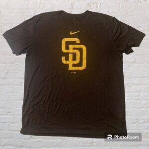 San Diego Padres tshirt